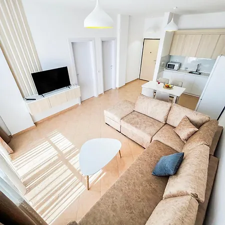 1 Bedroom 1022