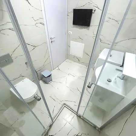 1 Bedroom 1022 Apartment